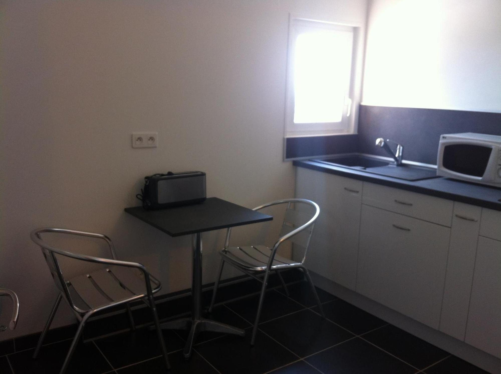 Les Amandiers Apartamento Draguignan Exterior foto