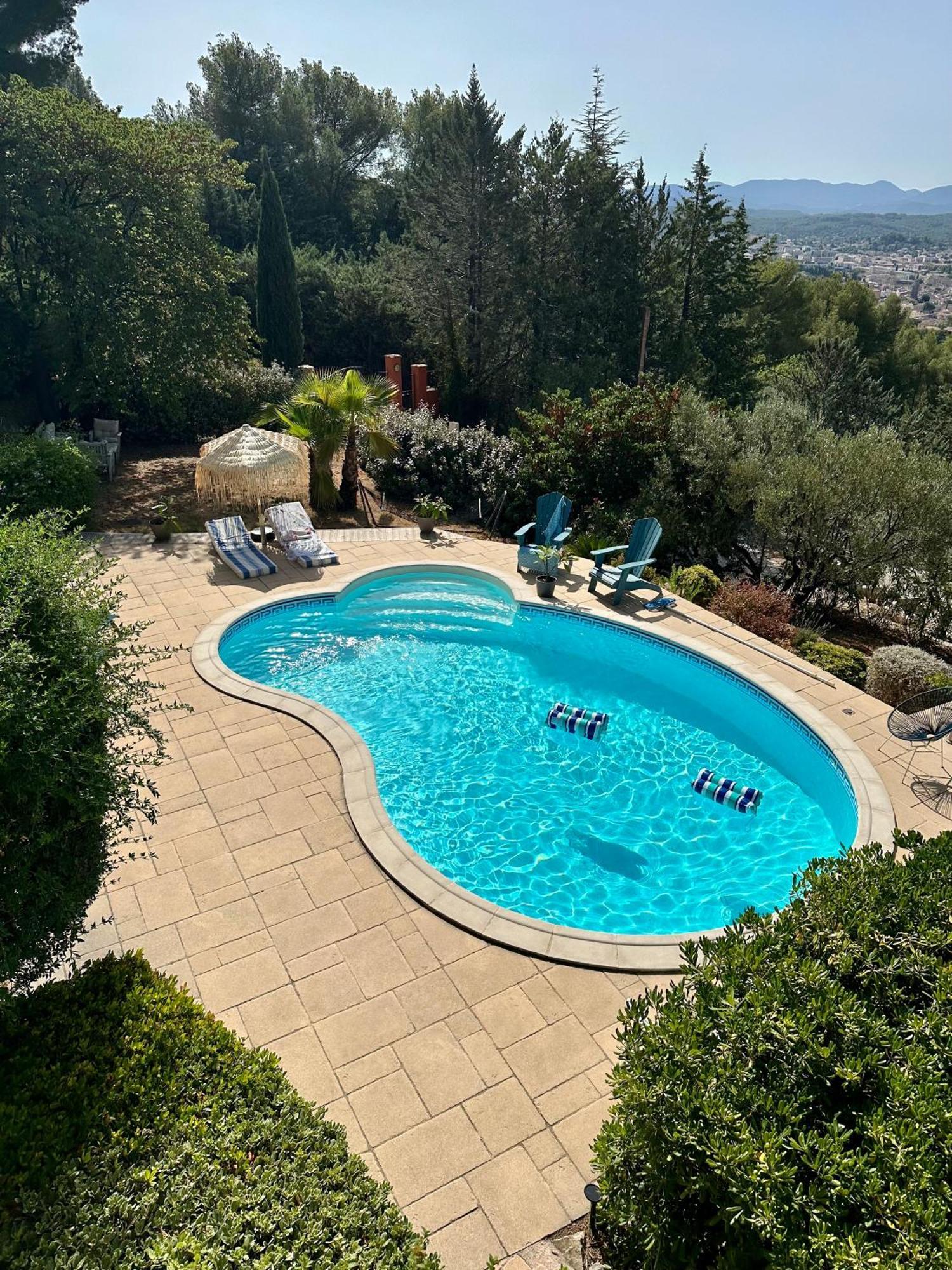 Les Amandiers Apartamento Draguignan Exterior foto